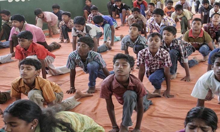 Crunching Exam Stress – Isha Yoga in Government Schools